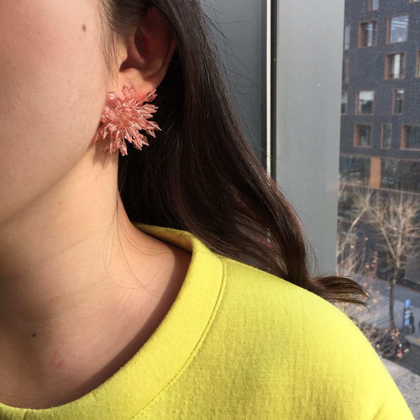 <b><p>Kim Hee Sun and Na Yog Flower earrings Small</p></b><b><p>キム・ヒソン、キム・ナヨンst 花のイヤリング スモールサイズ、 グィチ可能 トーク運転</p></b><br /><br /><p align='center'>