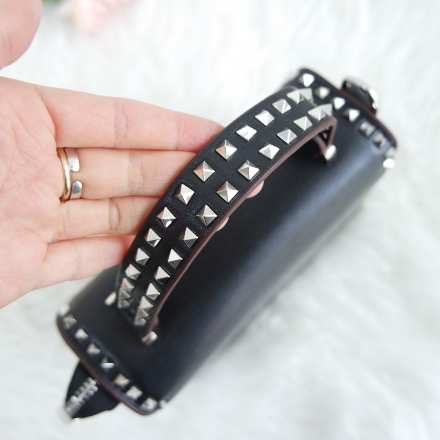 <b><p>3-Color Stud Chain Back ylish Lovely Ne Women's</p></b><b><p>3色のスタッドチェーンバックスタイリッシュなバッグ可愛いデルクアイテム女性らしいデザインショルダーバ</p></b><br /><br /><p align='center'>