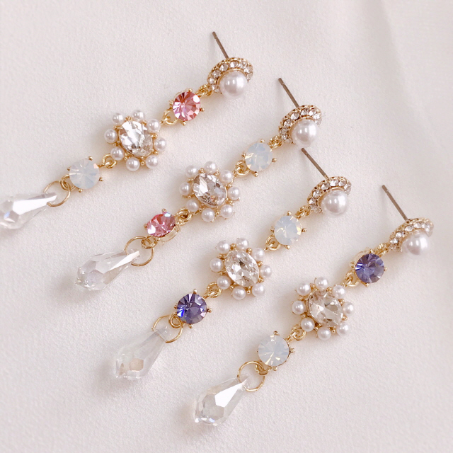 <b><p>Violet Two Tone Cubic Antique Pearl Unknown</p></b><b><p>バイオレット ツートンカラー キュービック アンティーク 真珠 オンバル ドロップ</p></b><br /><br /><p align='center'>