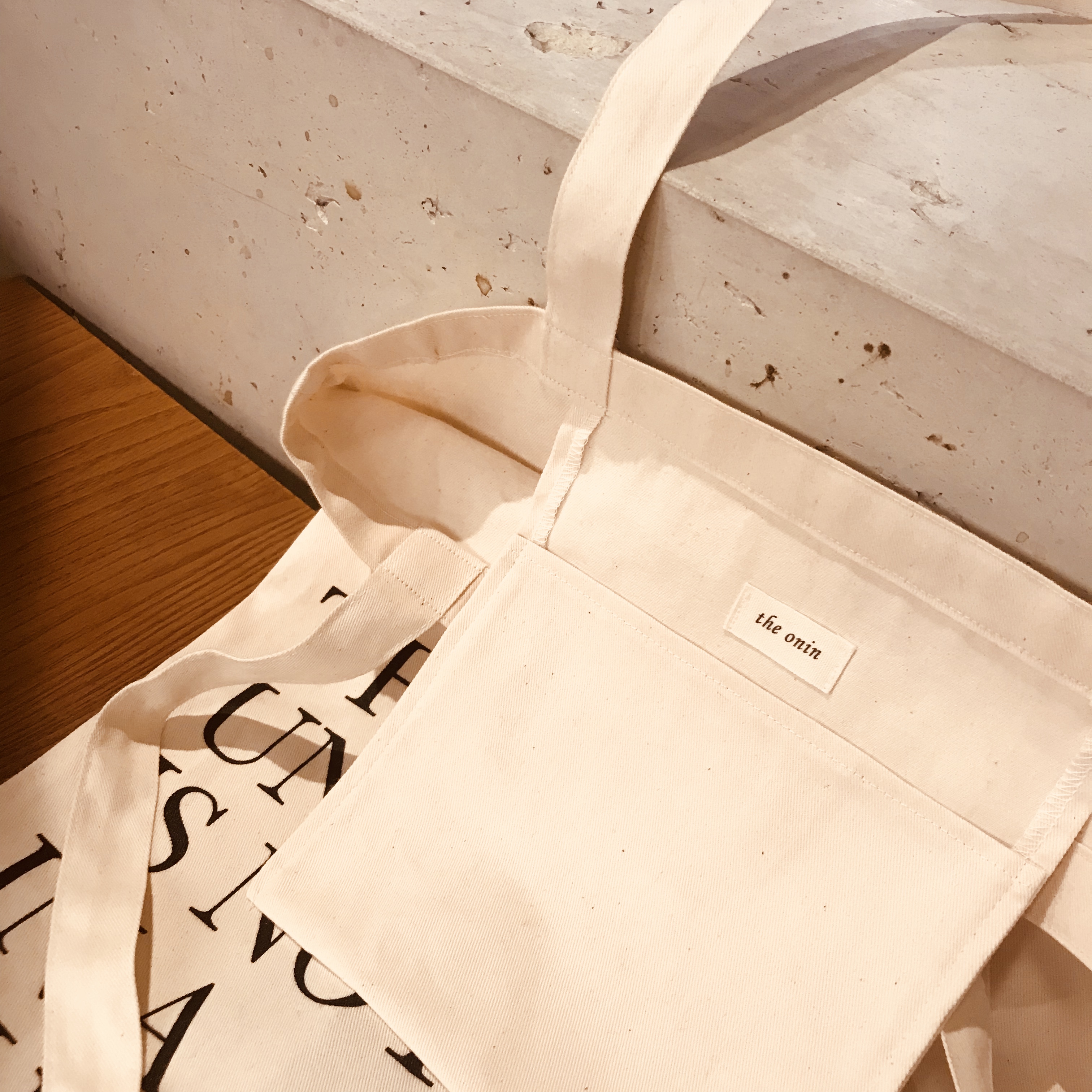 <b><p>The Universe Eco-bag European llege students</p></b><b><p>さらにユニバースエコバック欧州大学生シンプルな推薦インスタグラムはかなりのサラリーマンバッグ</p></b><br /><br /><p align='center'>