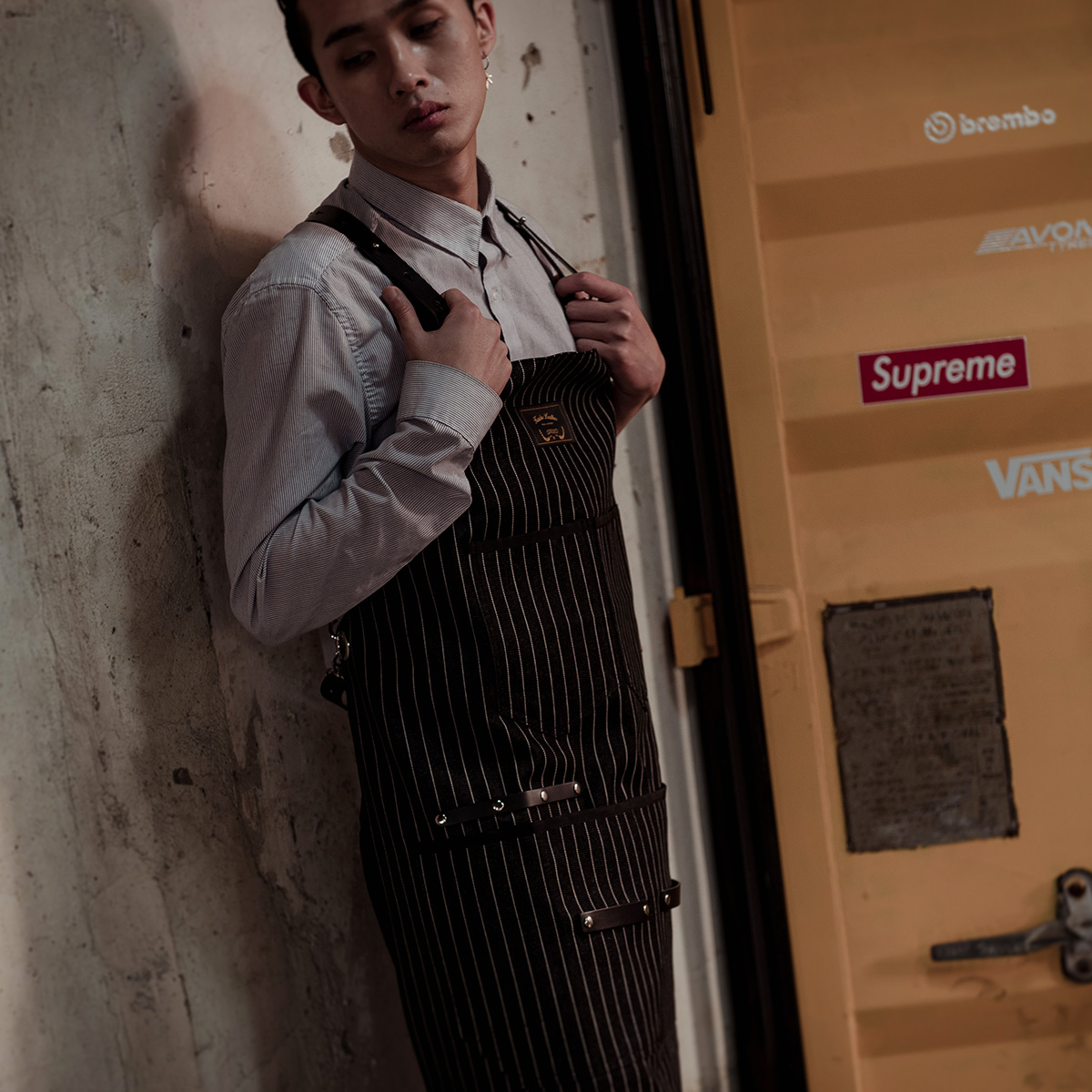 카페인 블랙스트라이프 칸데오레더 공방 미용실 카페 미용사 바리스타 앞치마 미술 가죽 앞치마