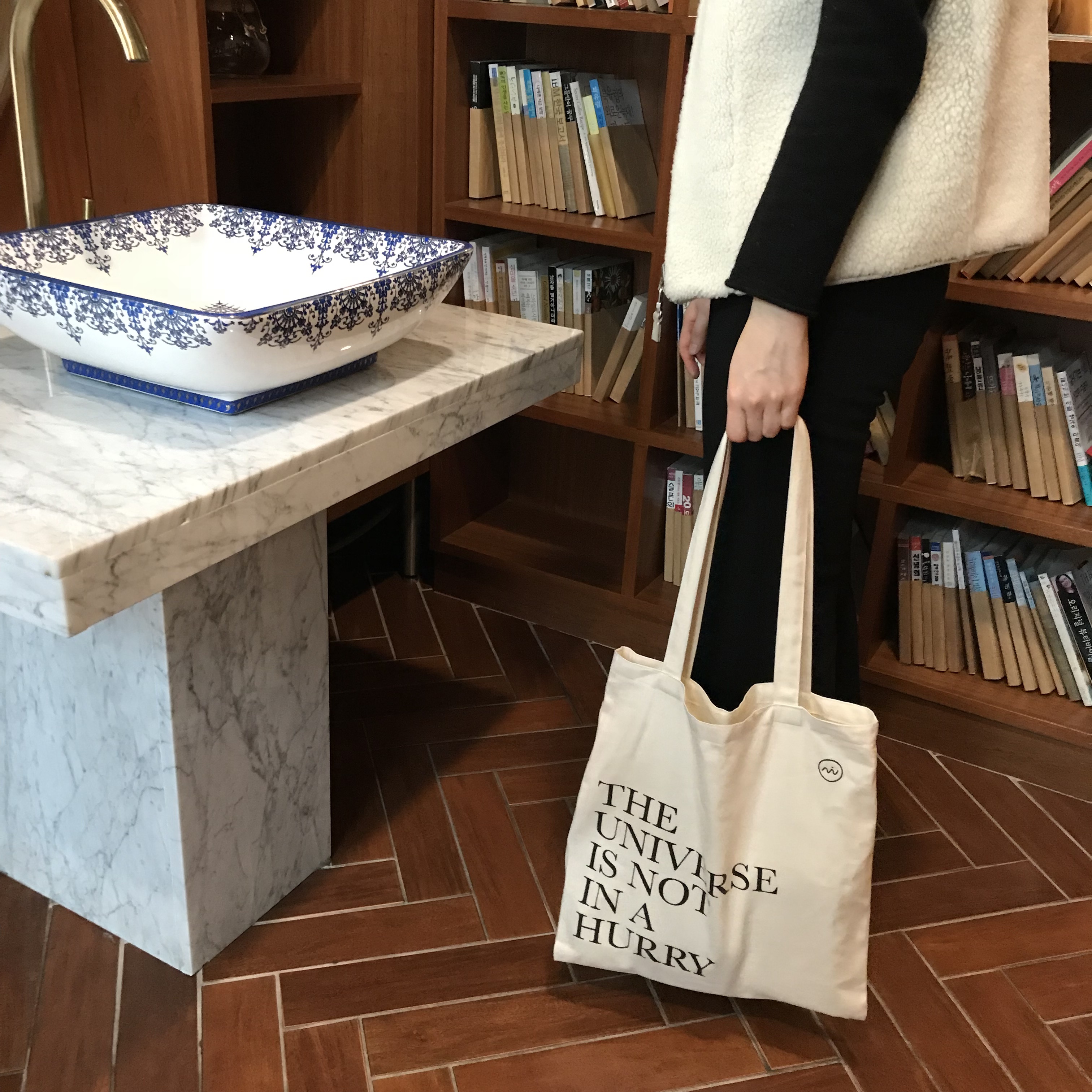 <b><p>The Universe Eco-bag European llege students</p></b><b><p>さらにユニバースエコバック欧州大学生シンプルな推薦インスタグラムはかなりのサラリーマンバッグ</p></b><br /><br /><p align='center'>