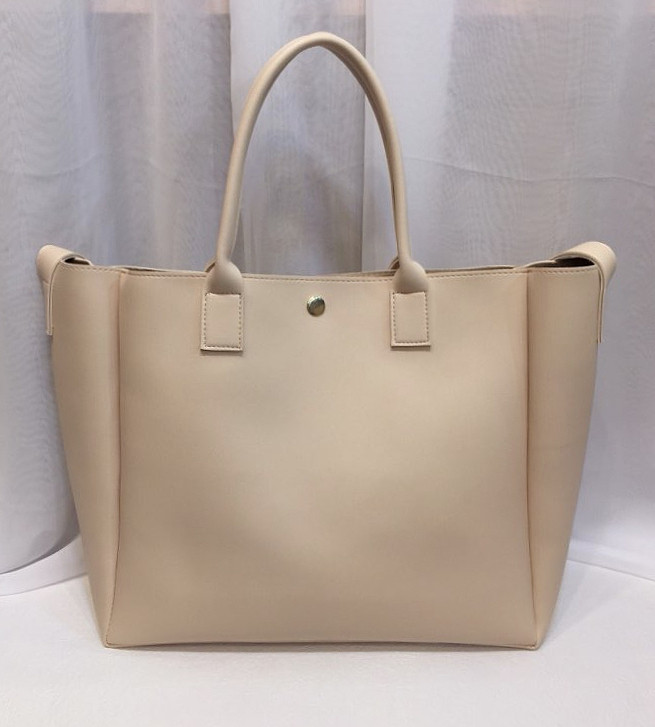 <b><p>Daily Pocket Shoulder Bag Tumbl Stylish 20</p></b><b><p>デイリーポケットショルダーバッグタンブラーバック収納力良いバッグコーディネート20貸し出し洗練された</p></b><br /><br /><p align='center'>