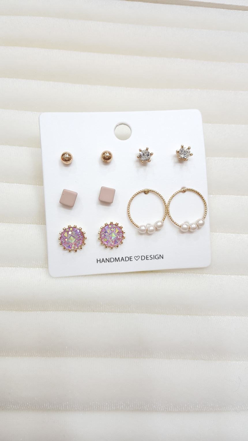 <b><p>Opal 10 piece set earrings lovely unique</p></b><b><p>オパールて 10ピースセットピアス ラブリー ユニーク ロマンチック ファッションの完成</p></b><br /><br /><p align='center'>