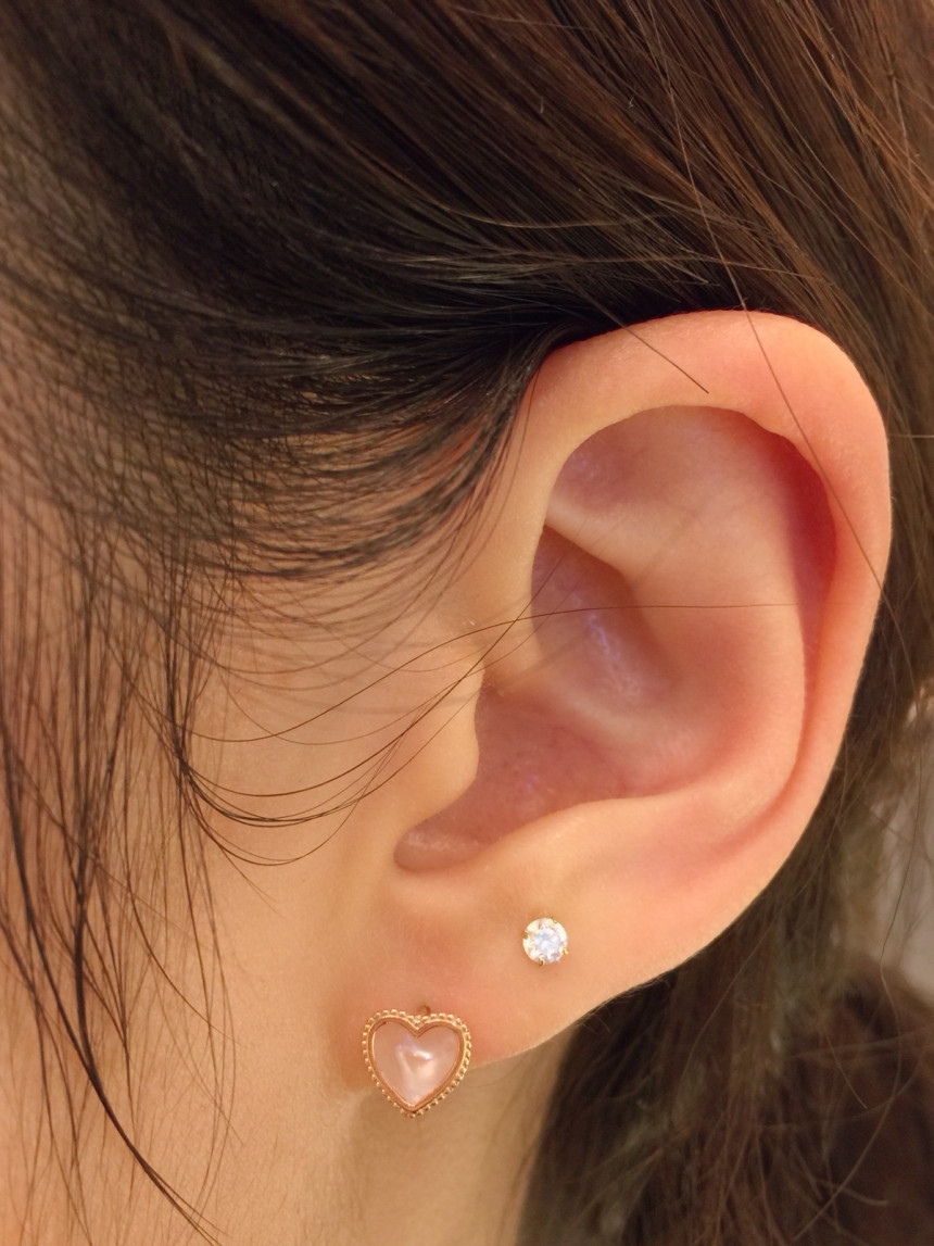 <b><p>Lloyd heart Motr-Daughter ring LPTH4013 Yo</p></b><b><p>ロイド ハート 螺鈿 イヤリング LPTH4013 ヨリヨリコーディネ 女性 20代</p></b><br /><br /><p align='center'>