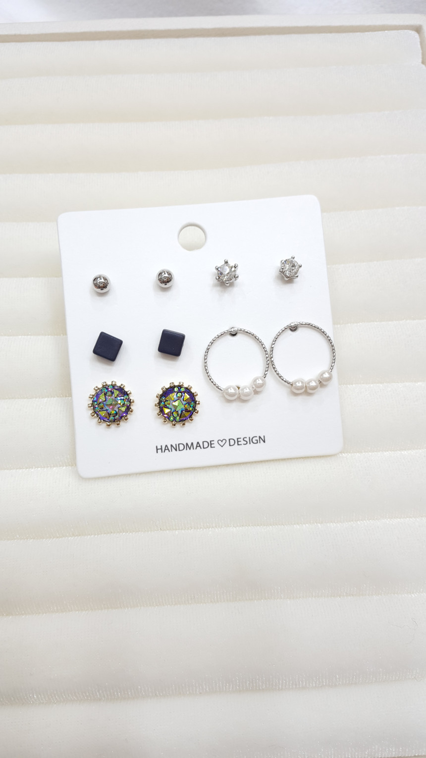 <b><p>Opal 10 piece set earrings lovely unique</p></b><b><p>オパールて 10ピースセットピアス ラブリー ユニーク ロマンチック ファッションの完成</p></b><br /><br /><p align='center'>