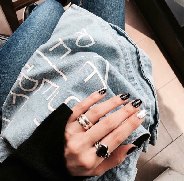 <b><p>Ain Bijou pair of rgs</p></b><b><p>アインビジュー ウンサン指輪</p></b><br /><br /><p align='center'>