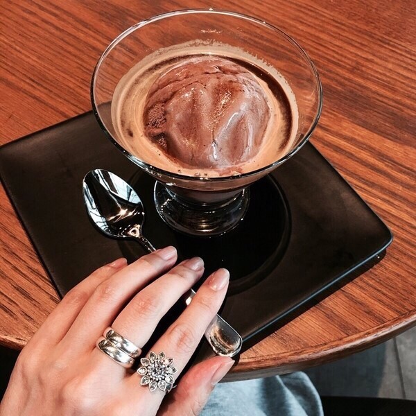 <b><p>Ain Bijou pair of rgs</p></b><b><p>アインビジュー ウンサン指輪</p></b><br /><br /><p align='center'>