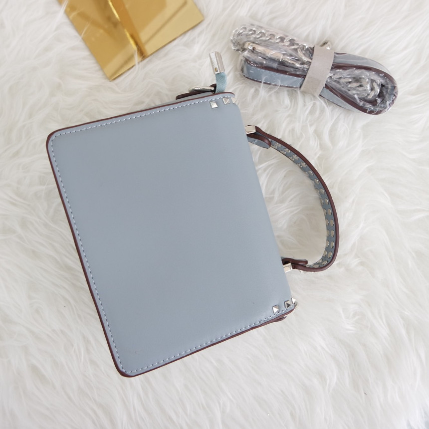 <b><p>3-Color Stud Chain Back ylish Lovely Ne Women's</p></b><b><p>3色のスタッドチェーンバックスタイリッシュなバッグ可愛いデルクアイテム女性らしいデザインショルダーバ</p></b><br /><br /><p align='center'>