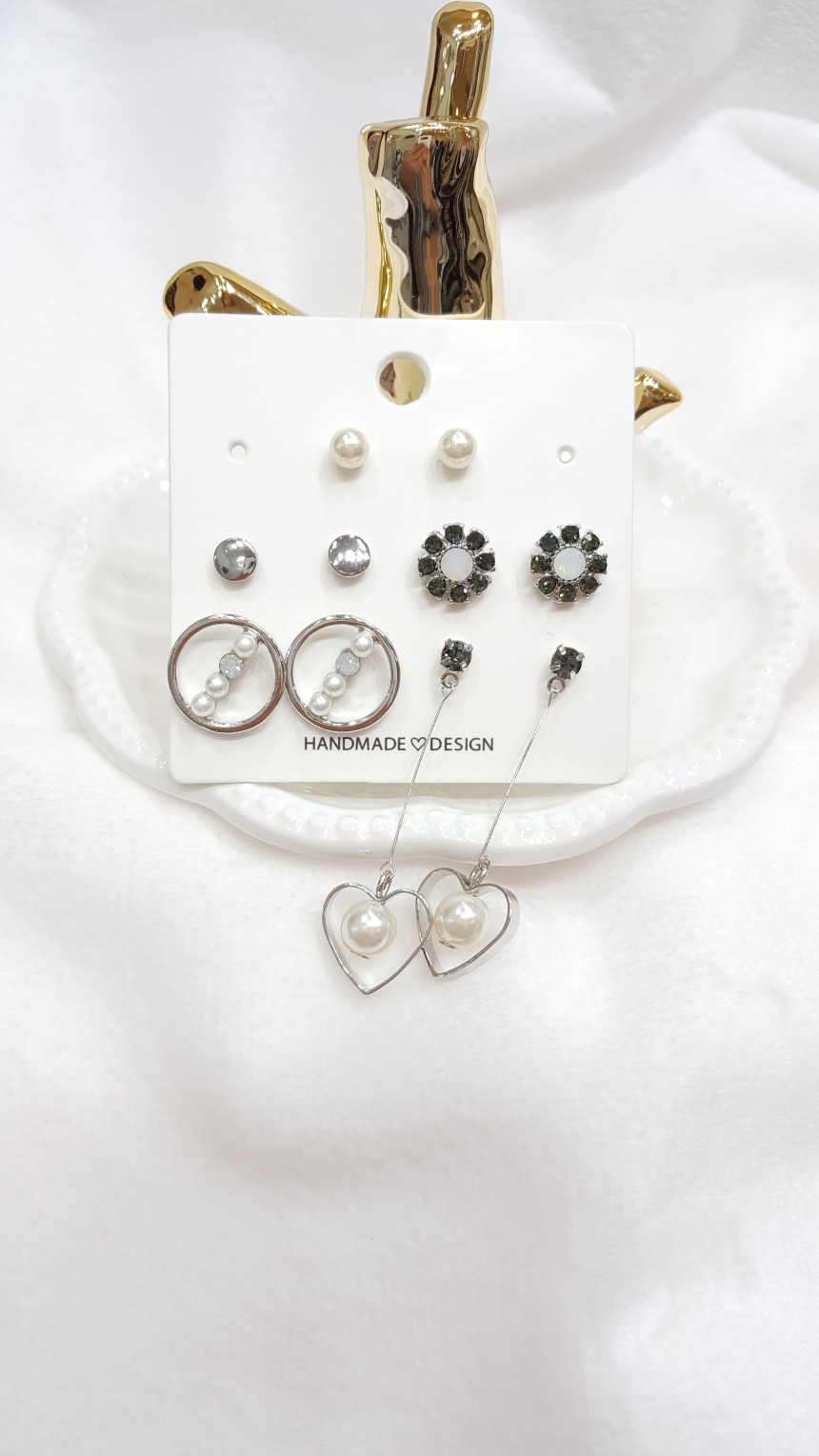 <b><p>EVENT Heart Prince 10 pie set gs Girl coordation</p></b><b><p>EVENT ハートプリンセス 10ピースセットピアス 女性コーディネ ゴクォル 高品位なスタイグ</p></b><br /><br /><p align='center'>