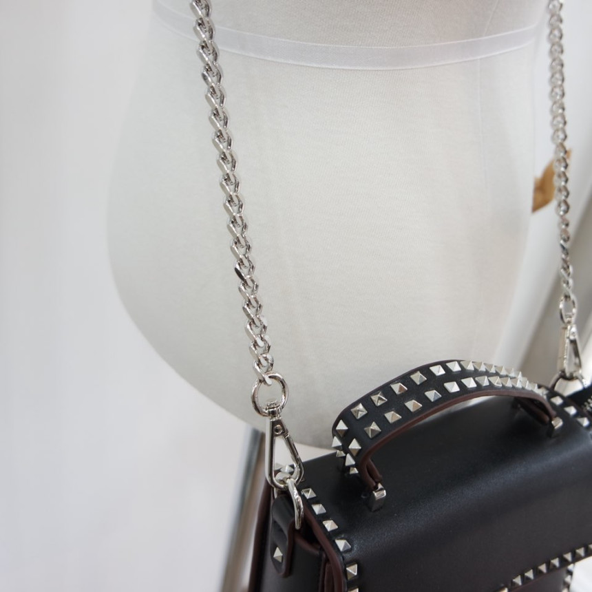 <b><p>3-Color Stud Chain Back ylish Lovely Ne Women's</p></b><b><p>3色のスタッドチェーンバックスタイリッシュなバッグ可愛いデルクアイテム女性らしいデザインショルダーバ</p></b><br /><br /><p align='center'>