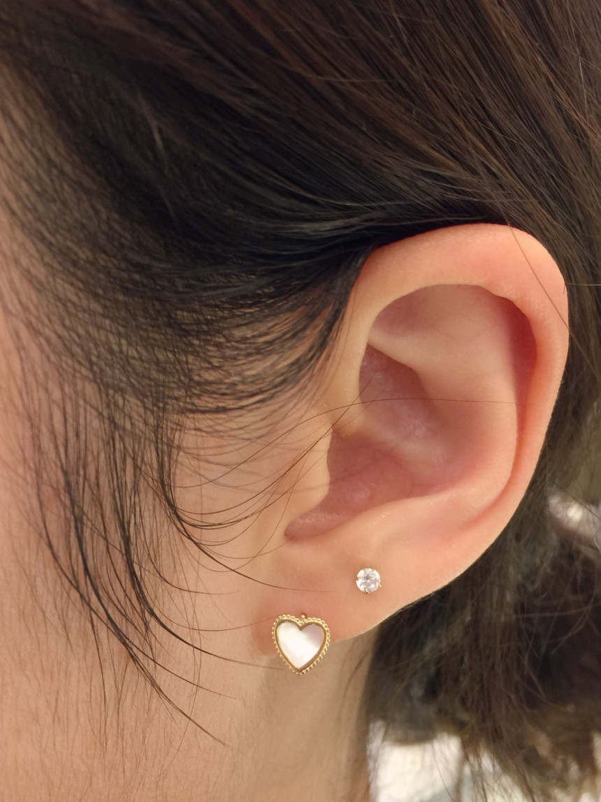 <b><p>Lloyd heart Motr-Daughter ring LPTH4013 Yo</p></b><b><p>ロイド ハート 螺鈿 イヤリング LPTH4013 ヨリヨリコーディネ 女性 20代</p></b><br /><br /><p align='center'>