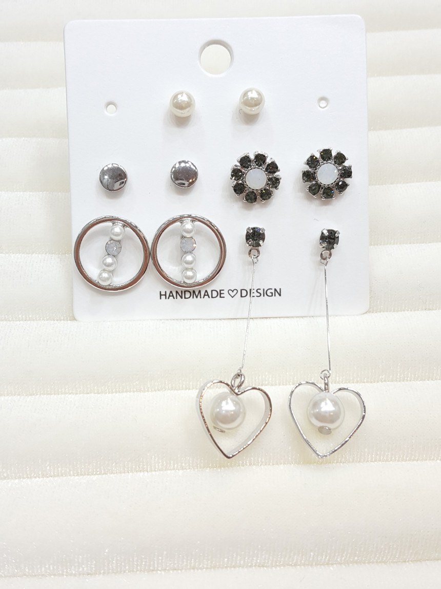 <b><p>EVENT Heart Prince 10 pie set gs Girl coordation</p></b><b><p>EVENT ハートプリンセス 10ピースセットピアス 女性コーディネ ゴクォル 高品位なスタイグ</p></b><br /><br /><p align='center'>