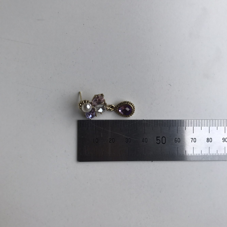 <b><p>Possible eaves Jian Antique Drop Earrings</p></b><b><p>グィチ可能 ジャン アンティーク ドロップイヤリング キュービックジルコニアが フェミニンな感性ムー</p></b><br /><br /><p align='center'>