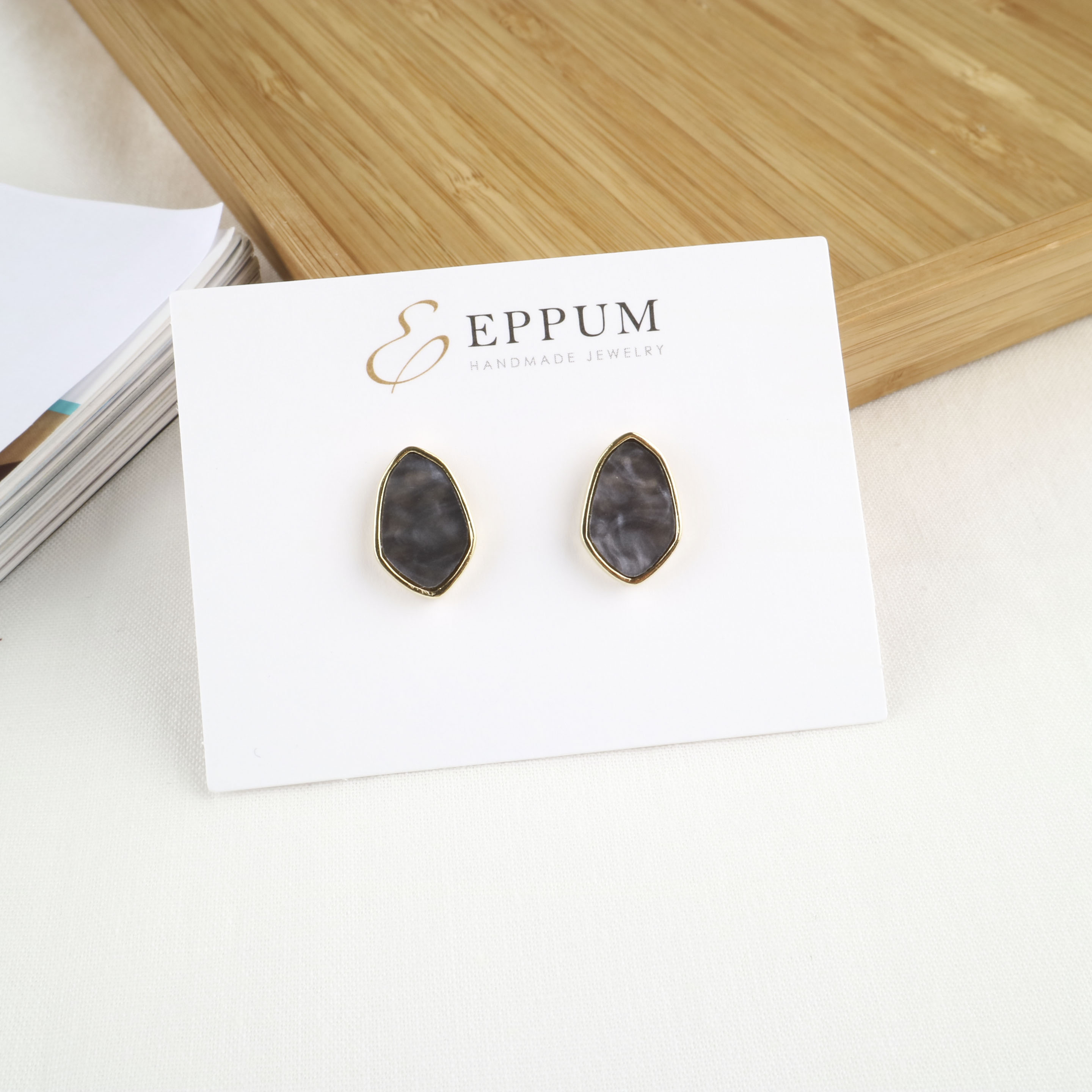 <b><p>vintage Hexon mi Women's earrgs Alley</p></b><b><p>ヴィンテージ 六角 ミニ 女性のイヤリング 無アレルギー 防止 特異な 芸能人ドロップ</p></b><br /><br /><p align='center'>