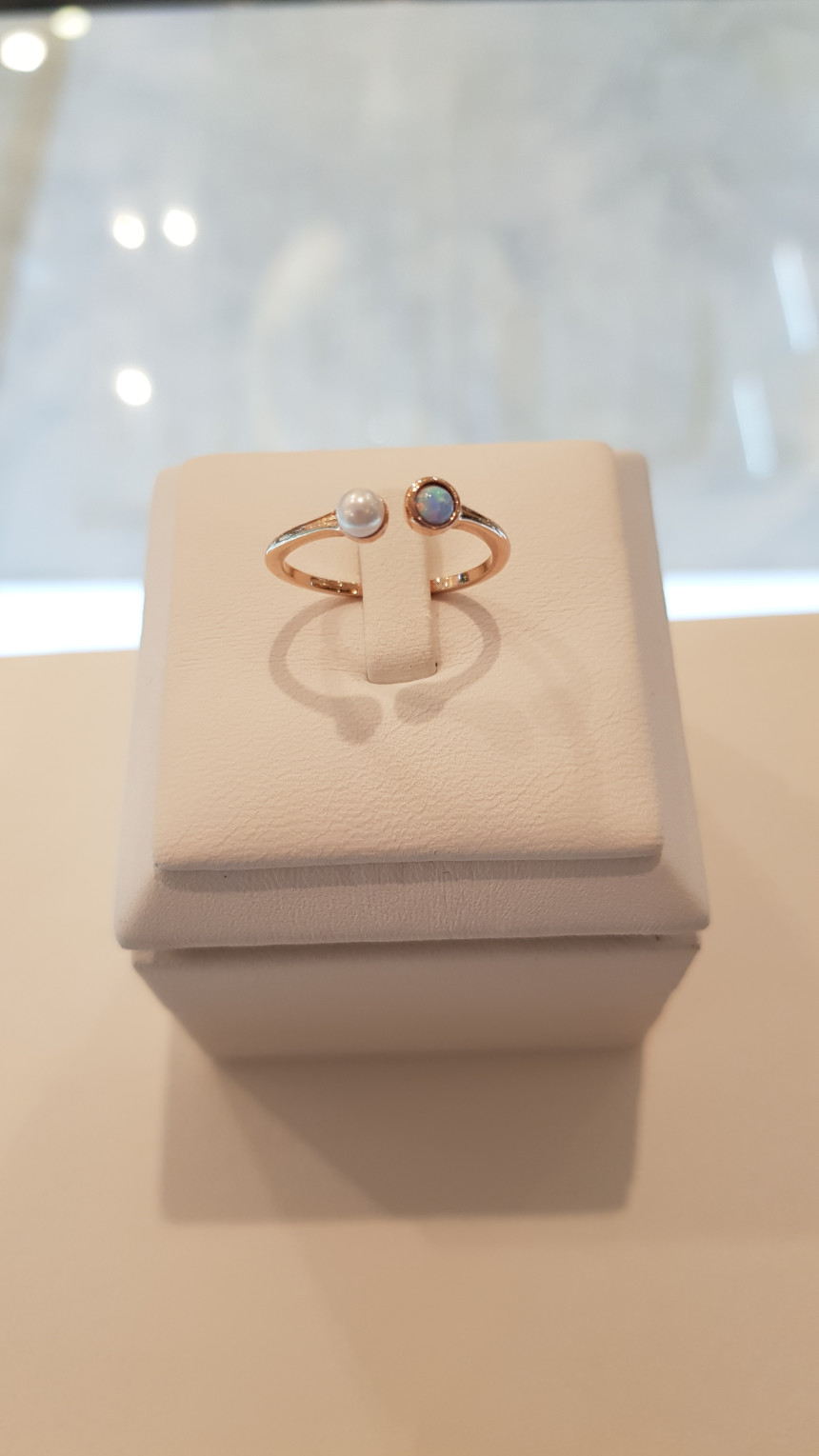 <b><p>Musel Silver Opal Ring DSSR-M336 Petit Design</p></b><b><p>ミュジェルSilverオパールリング DSSR-M336 プチなデザイン モダンルックコーディネート</p></b><br /><br /><p align='center'>