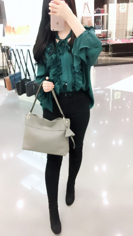 <b><p>Louis Quatorze Feminine and stylh shlder</p></b><b><p>ルイカトジュ女性らしく洗練されたショルダーバッグHL3 LO21 TP高慢コーディネート魅力のあるス</p></b><br /><br /><p align='center'>