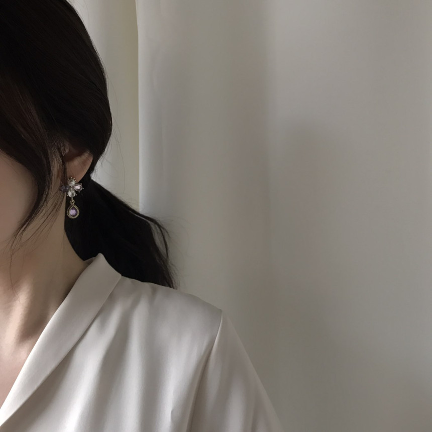 <b><p>Possible eaves Jian Antique Drop Earrings</p></b><b><p>グィチ可能 ジャン アンティーク ドロップイヤリング キュービックジルコニアが フェミニンな感性ムー</p></b><br /><br /><p align='center'>