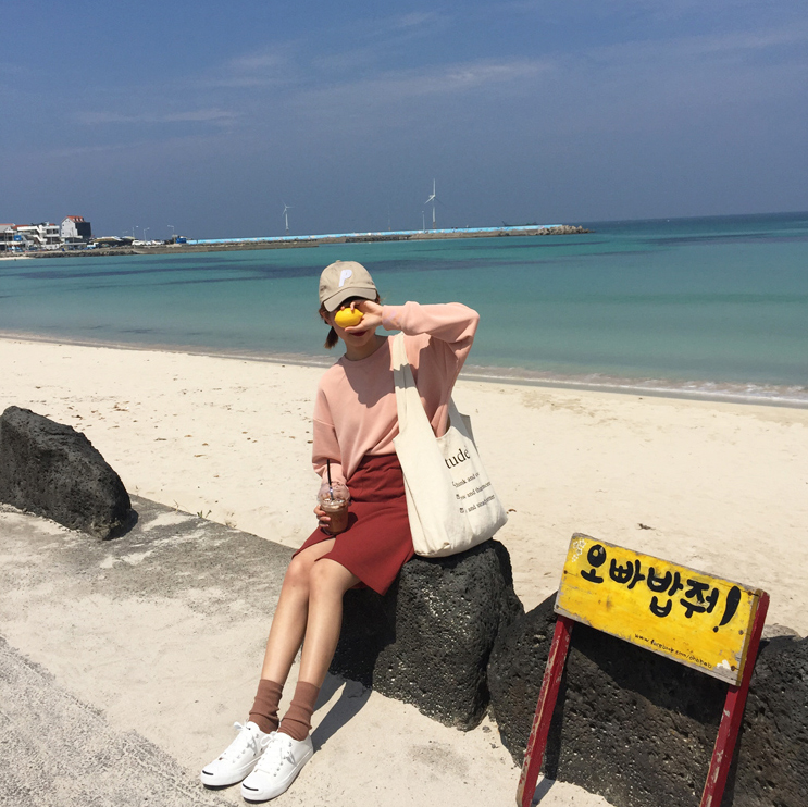 <b><p>Etched Lettering Eco Bag ck Canvas 에코백 캔버스백</p></b><b><p>エティチュードレタリングエコバックキャンバスバッグボクジョリバック 에코백 캔버스백</p></b><br /><br /><p align='center'>