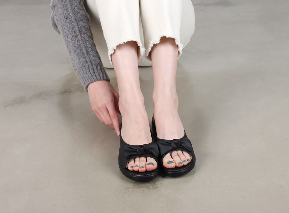 <b><p>Sound Anna cute Office slippers Fluy ght</p></b><b><p>音アンナ かわいい オフィススリッパ 柔らかい 軽い リボン ピンク ソフト 韓国語</p></b><br /><br /><p align='center'>