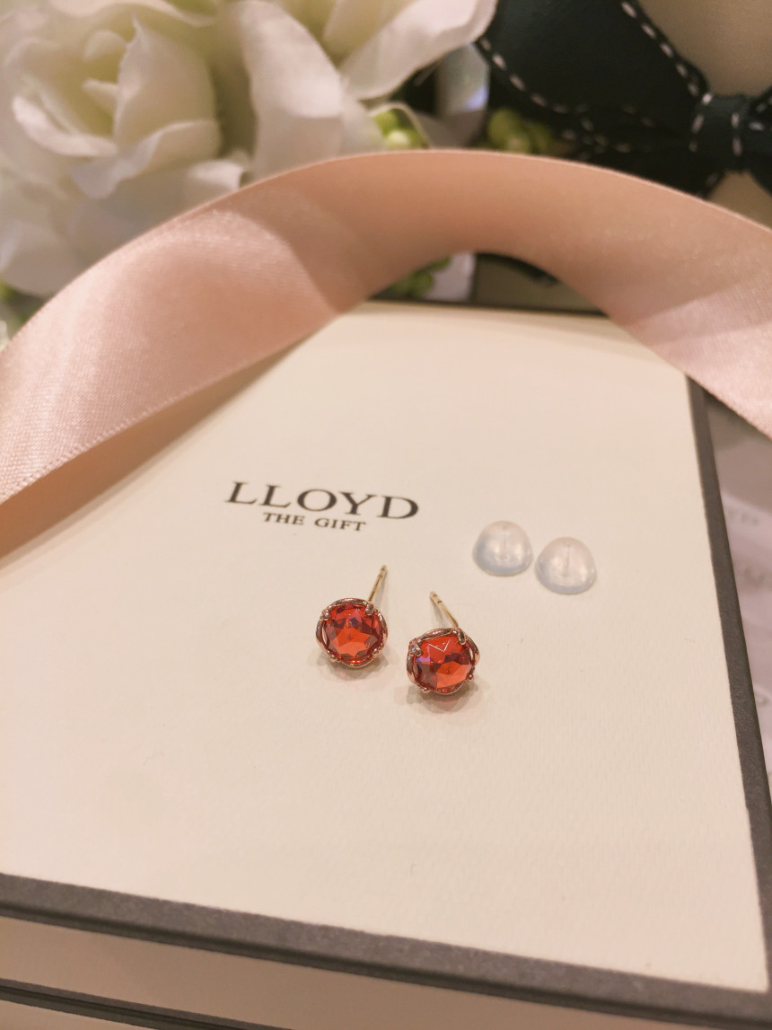 <b><p>Lloyd Rose Cut Birthstone earring LPTH4015</p></b><b><p>ロイド ローズカット 誕生石 イヤリング LPTH4015 20代の女性 車道女</p></b><br /><br /><p align='center'>