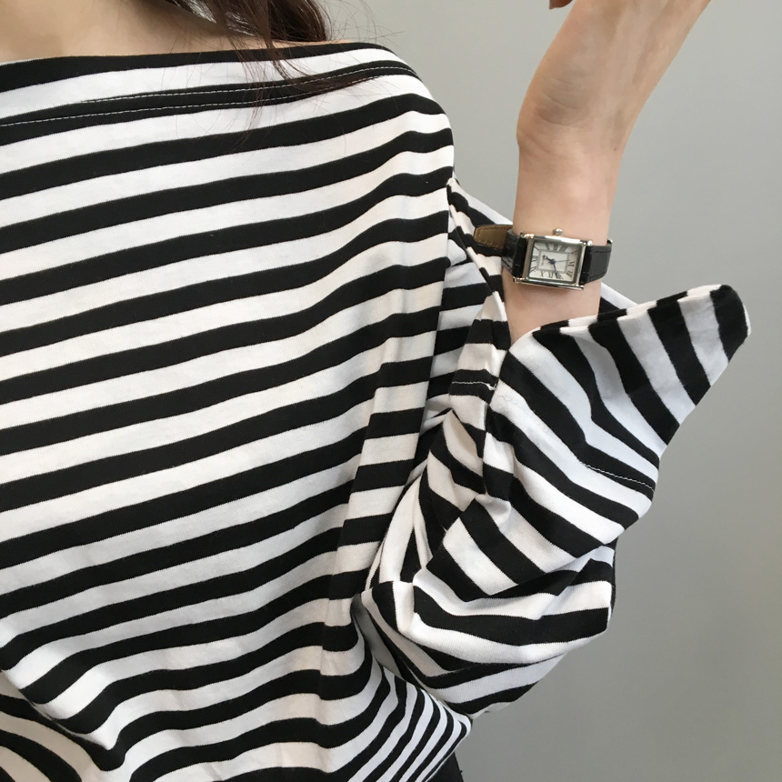 <b><p>square leather clock 2cor Brown bla Cssic</p></b><b><p>スクエア レザー 時計 2色 ブラウン ック クラシ手首 シルバーフレーム 女性</p></b><br /><br /><p align='center'>