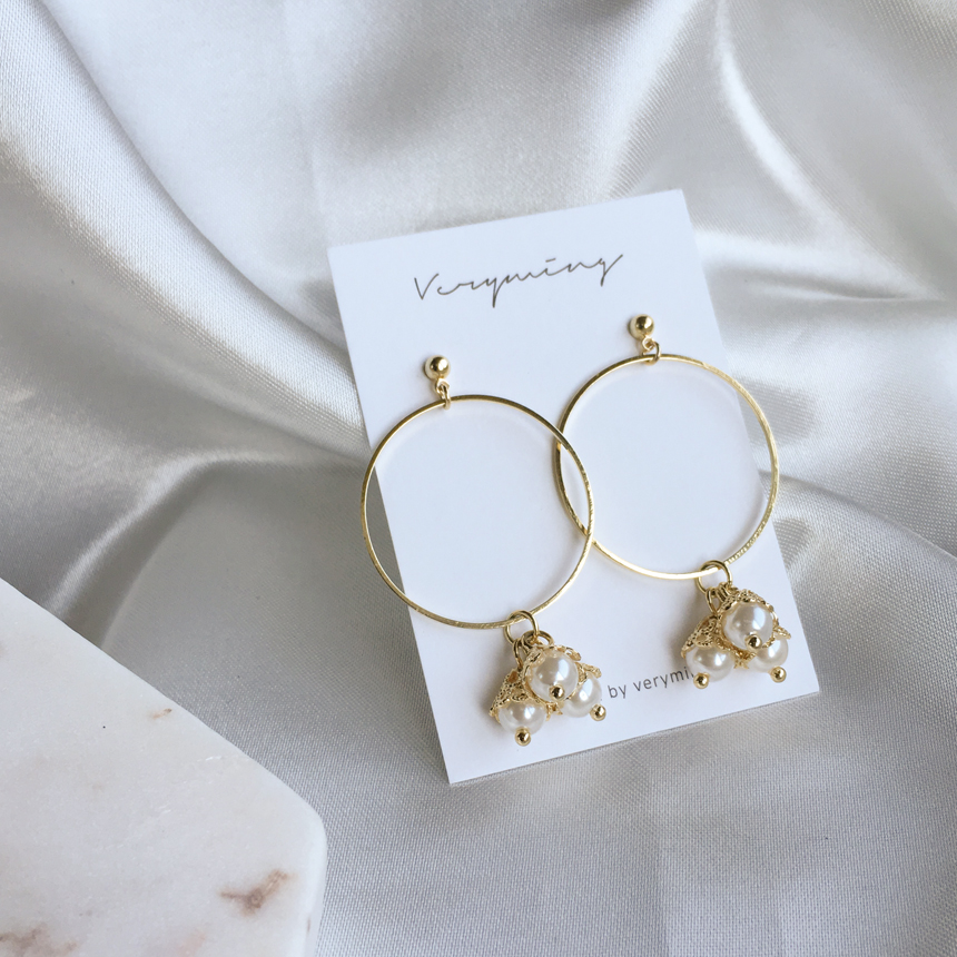 <b><p>1+1 Pearl Drop ring collection set Anque</p></b><b><p>1 + 真珠 ドロップ イヤリング コレクション セット アンティーク オンバル</p></b><br /><br /><p align='center'>