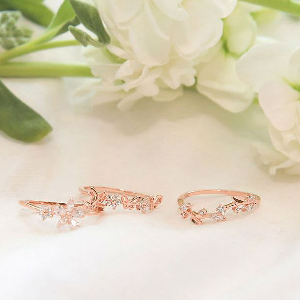 <b><p>Clu Spring leaf silver Fendship CLRR183003</p></b><b><p>クルー 春 葉 シルバー 友情リング CLRR183003 デイリーシステム 20代の女性</p></b><br /><br /><p align='center'>