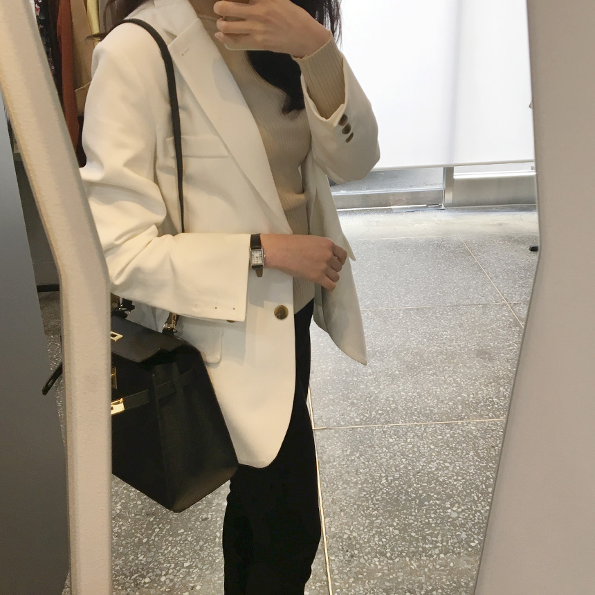 <b><p>square leather clock 2cor Brown bla Cssic</p></b><b><p>スクエア レザー 時計 2色 ブラウン ック クラシ手首 シルバーフレーム 女性</p></b><br /><br /><p align='center'>