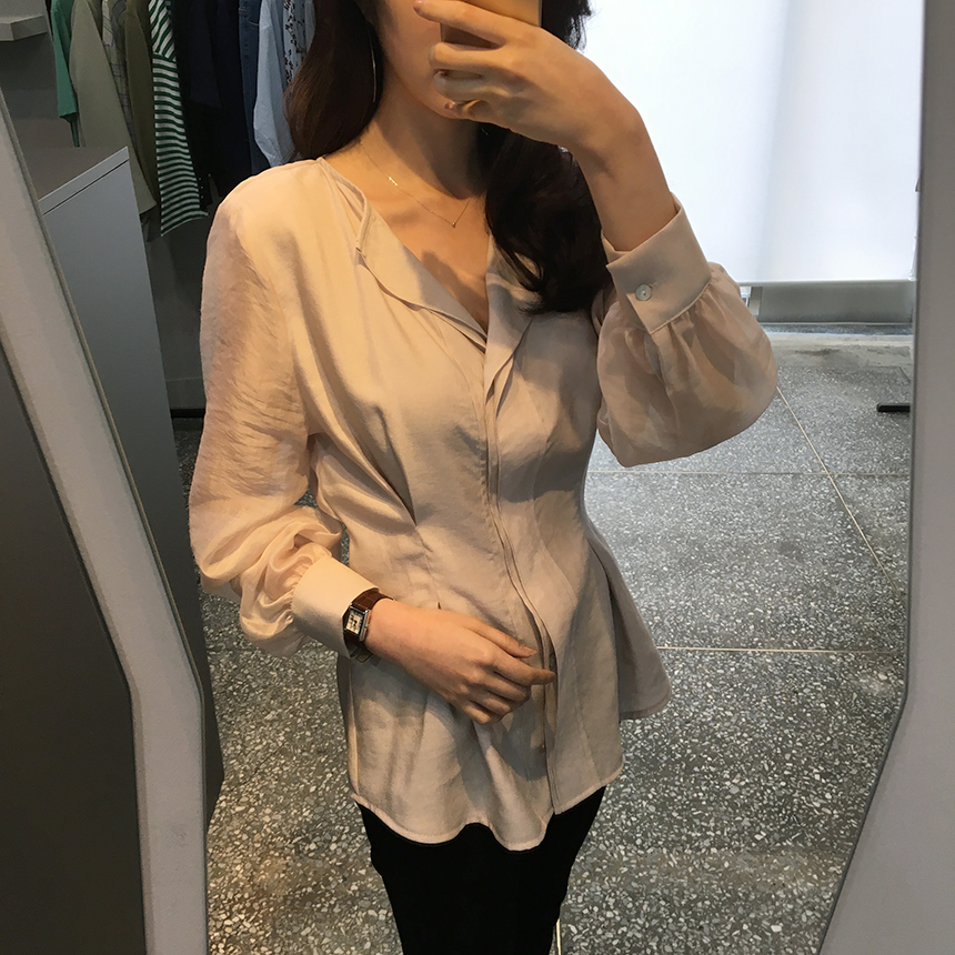 <b><p>square leather clock 2cor Brown bla Cssic</p></b><b><p>スクエア レザー 時計 2色 ブラウン ック クラシ手首 シルバーフレーム 女性</p></b><br /><br /><p align='center'>