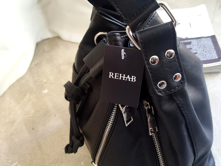 <b><p>Ride bucket bag More style Stis Chic Oung</p></b><b><p>ライドバケットバックドベクよりバッグよりスタイルシックなファッションの外出ルックコーディネートデート</p></b><br /><br /><p align='center'>