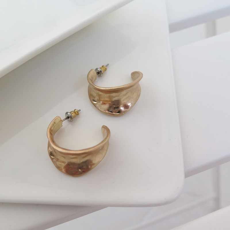 <b><p>vintage Bold Rg earrgs daily</p></b><b><p>ヴィンテージ ボールド リングピアス イヤ デイリー</p></b><br /><br /><p align='center'>