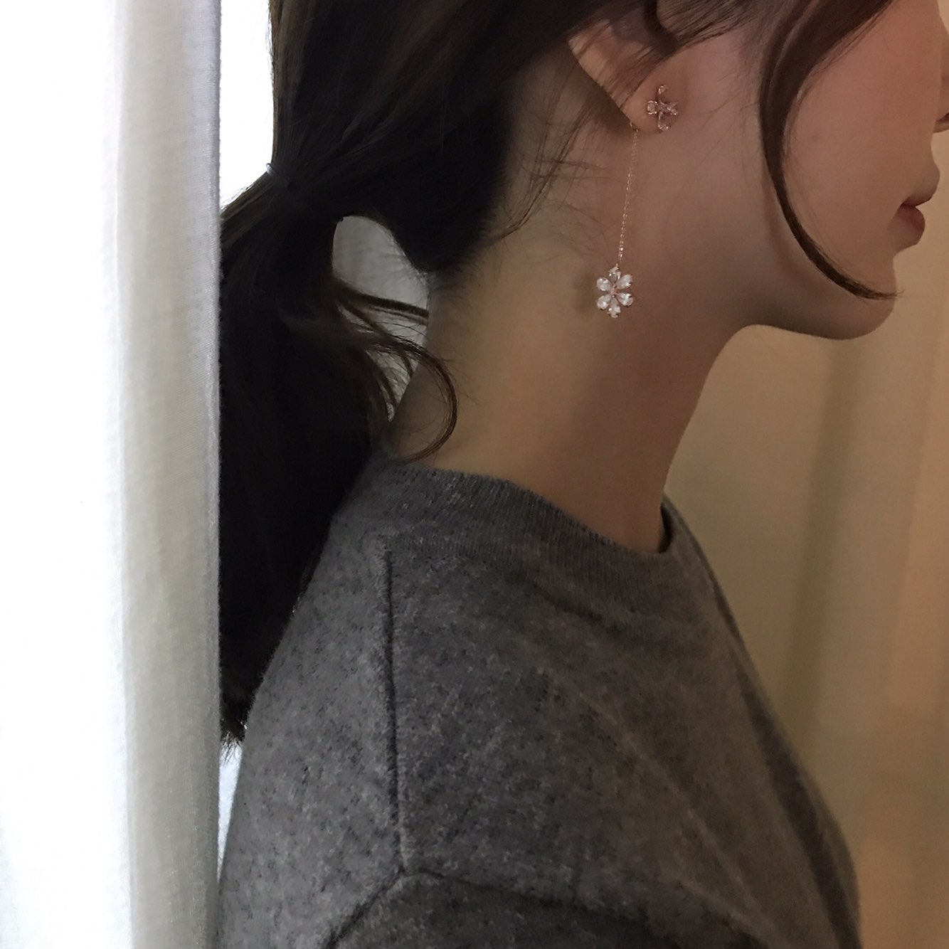 <b><p>JOY COLLECTION Mourning spr Flower Bl earr</p></b><b><p>喜び コレクション 無排 春 花 ブリンブリン イヤグ ドロップ フラワー デイリー</p></b><br /><br /><p align='center'>