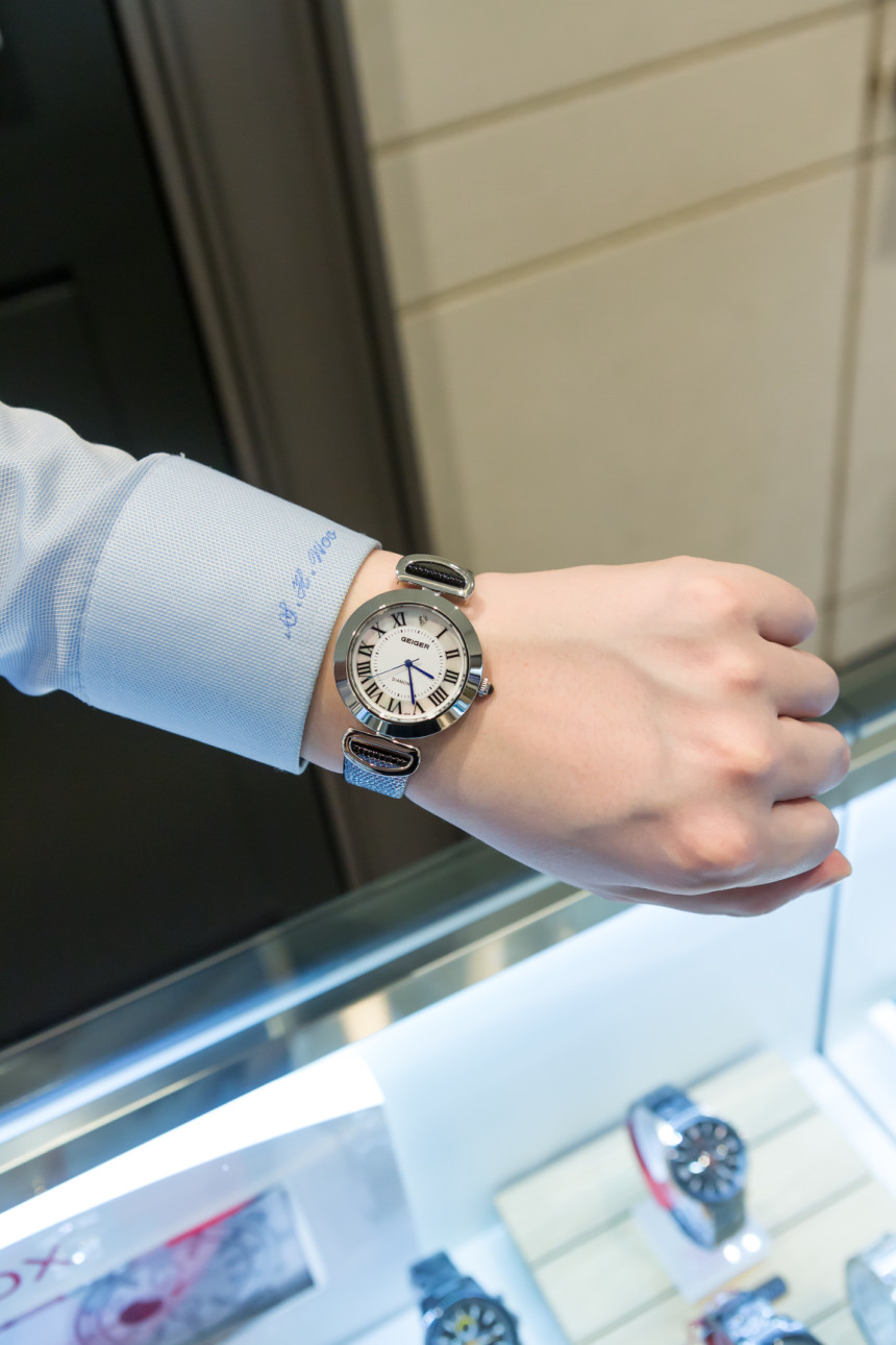 <b><p>Geiger Sapphire Diamond Jewel Men's Watches</p></b><b><p>ガイガー サファイア ダイヤ ジュエル メンズ時計 GE1154WSM 目立つ 説得力の</p></b><br /><br /><p align='center'>