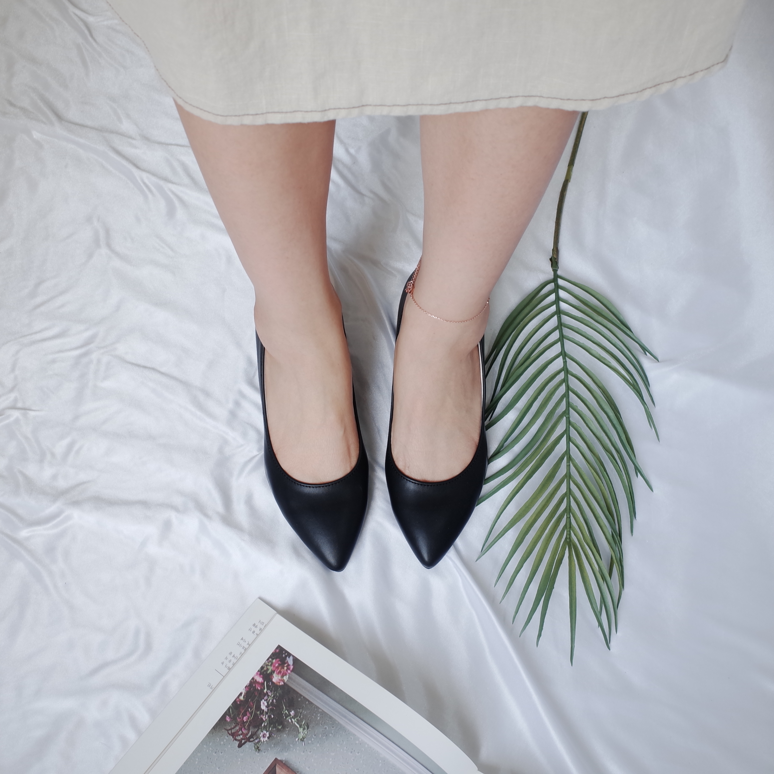 <b><p>Korean 6cm Sletto The Midd Hl pump Pointed</p></b><b><p>韓国語 6センチメートル スティレット 厚底 ミドルヒール パンプス 最高の鼻 Liuling_2</p></b><br /><br /><p align='center'>