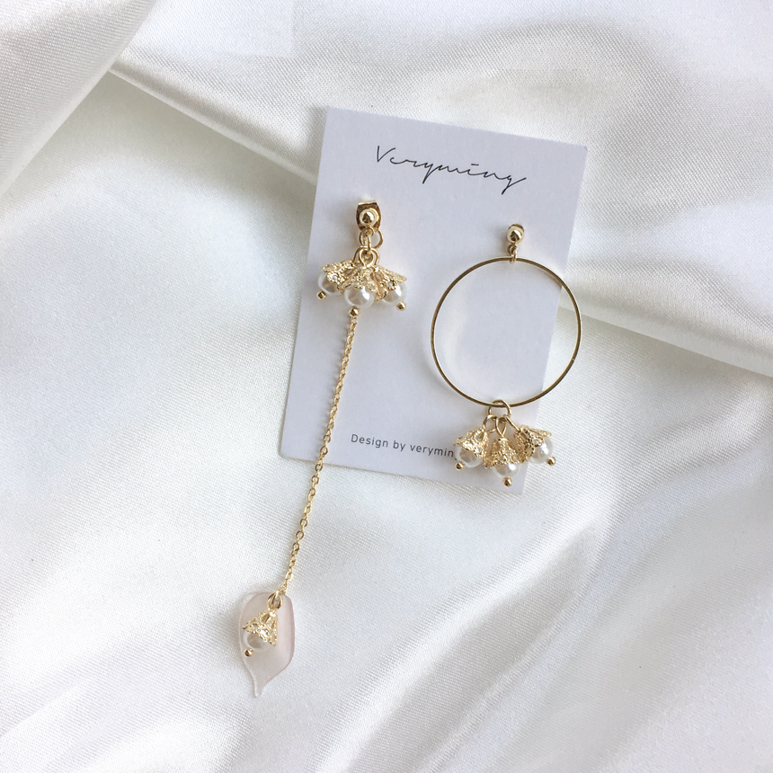 <b><p>1+1 Pearl Drop ring collection set Anque</p></b><b><p>1 + 真珠 ドロップ イヤリング コレクション セット アンティーク オンバル</p></b><br /><br /><p align='center'>