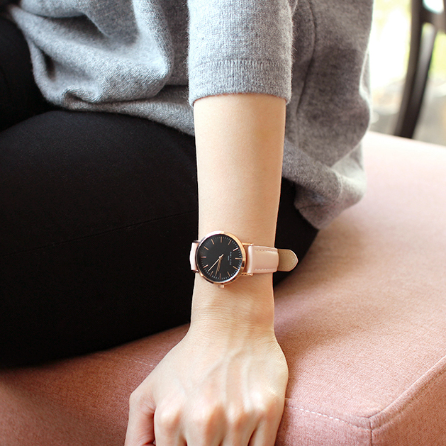 <b><p>PAUL VICE Paul Weiss Emma collection black</p></b><b><p>ポール VICE ・バイス エマ コレクション ブラック 女性 レザー 腕時計</p></b><br /><br /><p align='center'>