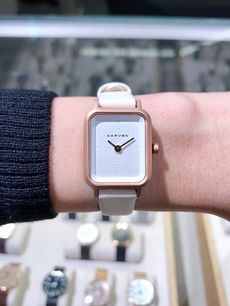 <b><p>CARVEN advanced CV609-RWH R.IV Women's</p></b><b><p>カーヴェン 高度 CV609-RWH R.IV レディース時計 20代 ポイントサイクル良い</p></b><br /><br /><p align='center'>