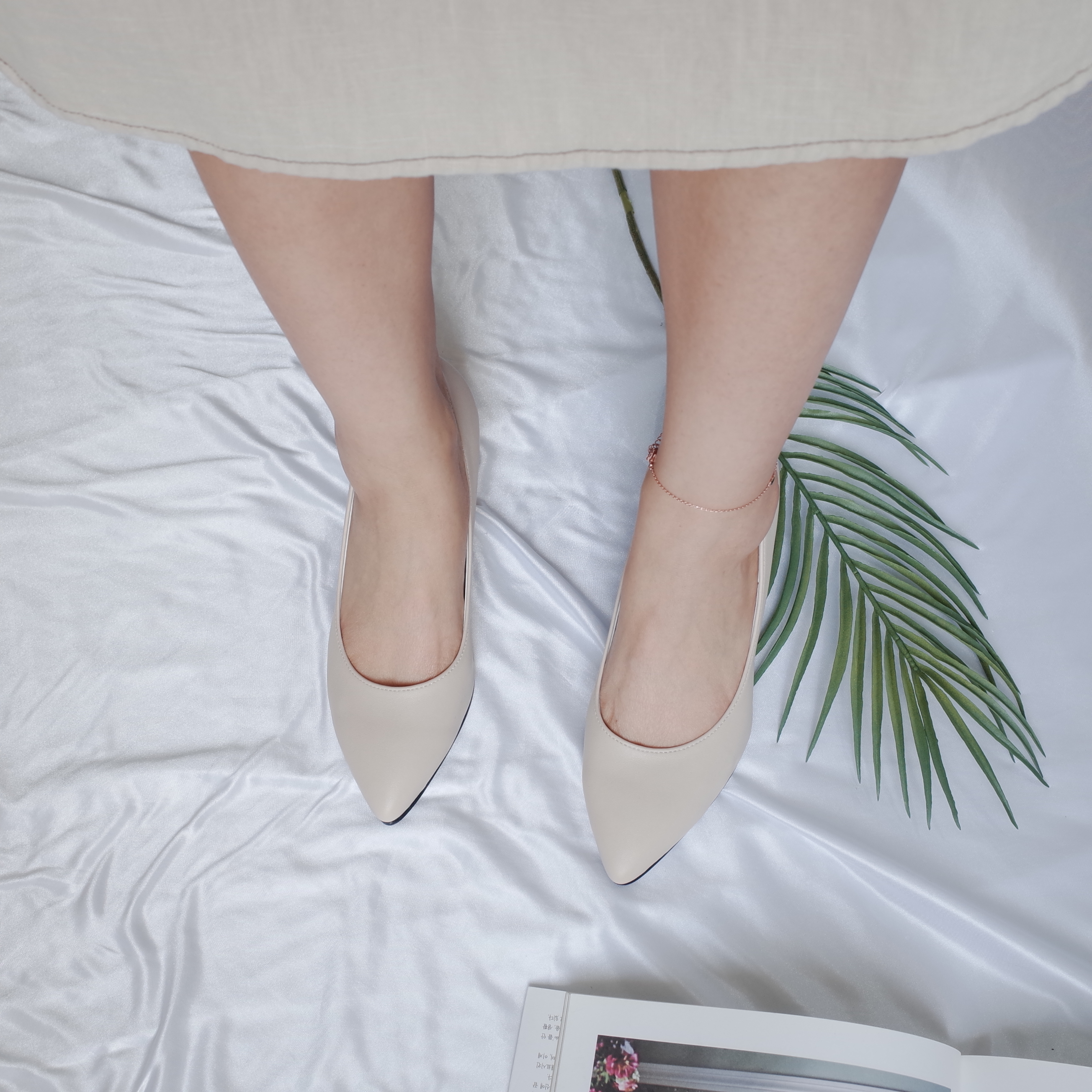 <b><p>Korean 6cm Sletto The Midd Hl pump Pointed</p></b><b><p>韓国語 6センチメートル スティレット 厚底 ミドルヒール パンプス 最高の鼻 Liuling_2</p></b><br /><br /><p align='center'>