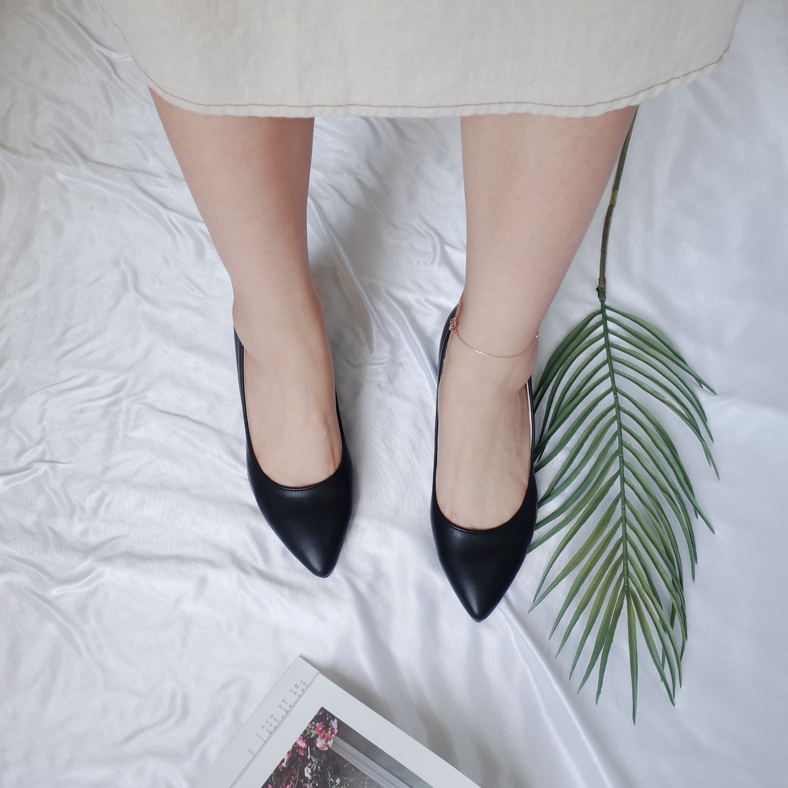 <b><p>Korean 6cm Sletto The Midd Hl pump Pointed</p></b><b><p>韓国語 6センチメートル スティレット 厚底 ミドルヒール パンプス 最高の鼻 Liuling_2</p></b><br /><br /><p align='center'>