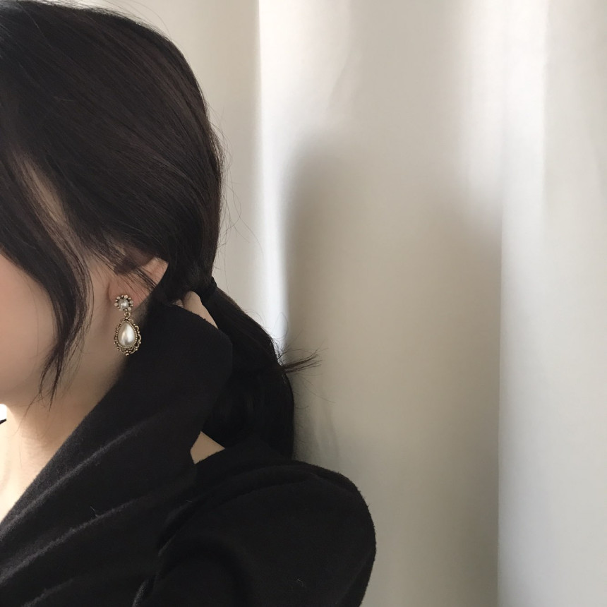 <b><p>Possible eaves Tab Cubic Prl Antique Drop</p></b><b><p>グィチ可能 タブ キュービック真珠 アンティーク ドロップ イヤリング 5色 フェミニンな感性ムード</p></b><br /><br /><p align='center'>