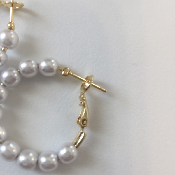 <b><p>Pearl Ring Ers 1523 Simple Unique Outwd look</p></b><b><p>パールリングピアス 1523 シンプルユニーク 外出ルックコーディネート ラブリー</p></b><br /><br /><p align='center'>