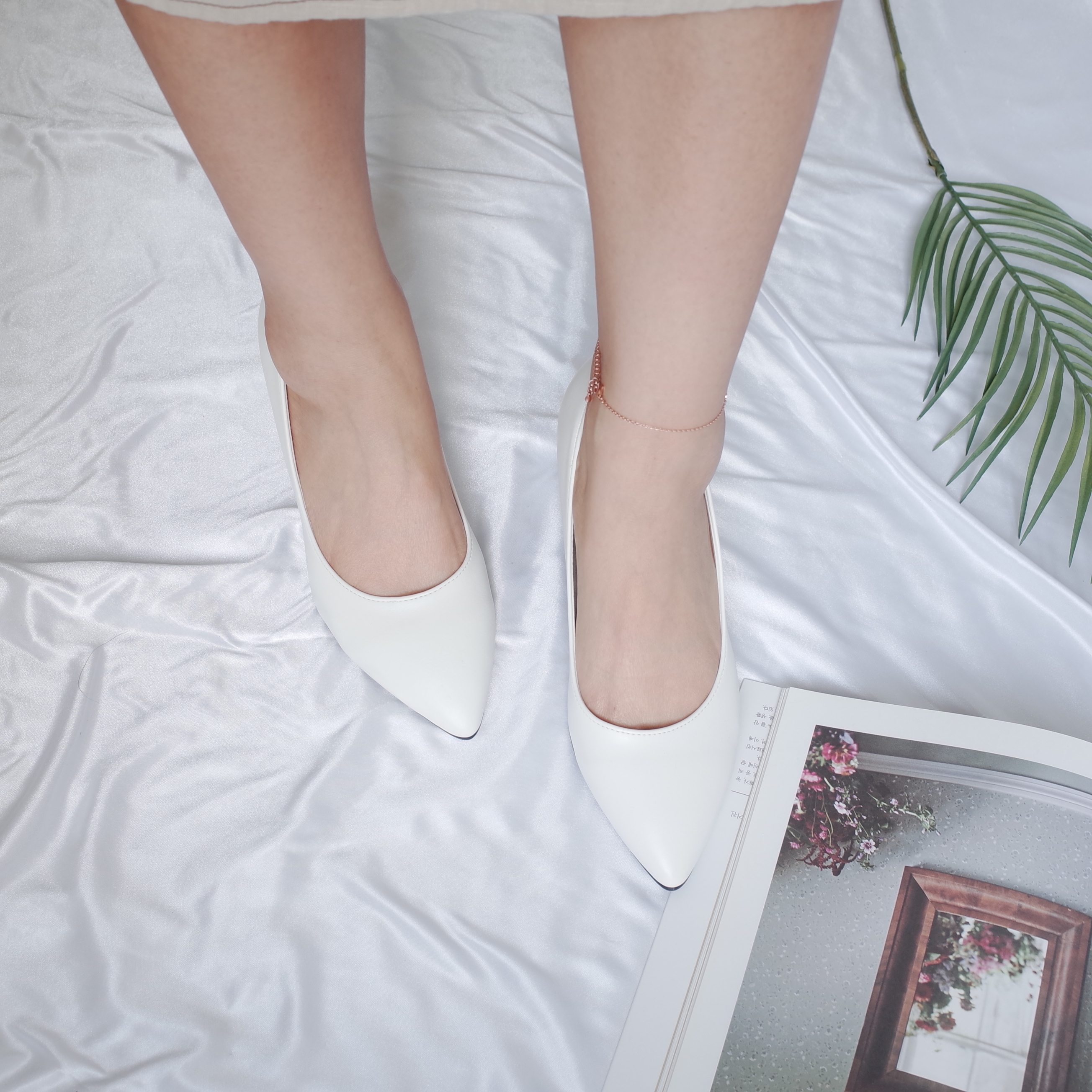 <b><p>Korean 6cm Sletto The Midd Hl pump Pointed</p></b><b><p>韓国語 6センチメートル スティレット 厚底 ミドルヒール パンプス 最高の鼻 Liuling_2</p></b><br /><br /><p align='center'>