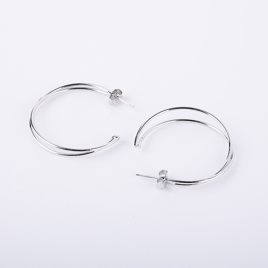 <b><p>Sina cross open rg ear Look-Ahd Crdtion Casual</p></b><b><p>品川 クロス オープン リング イヤ 出勤ルックコーディネート カジュアルな スタイリッシュ</p></b><br /><br /><p align='center'>