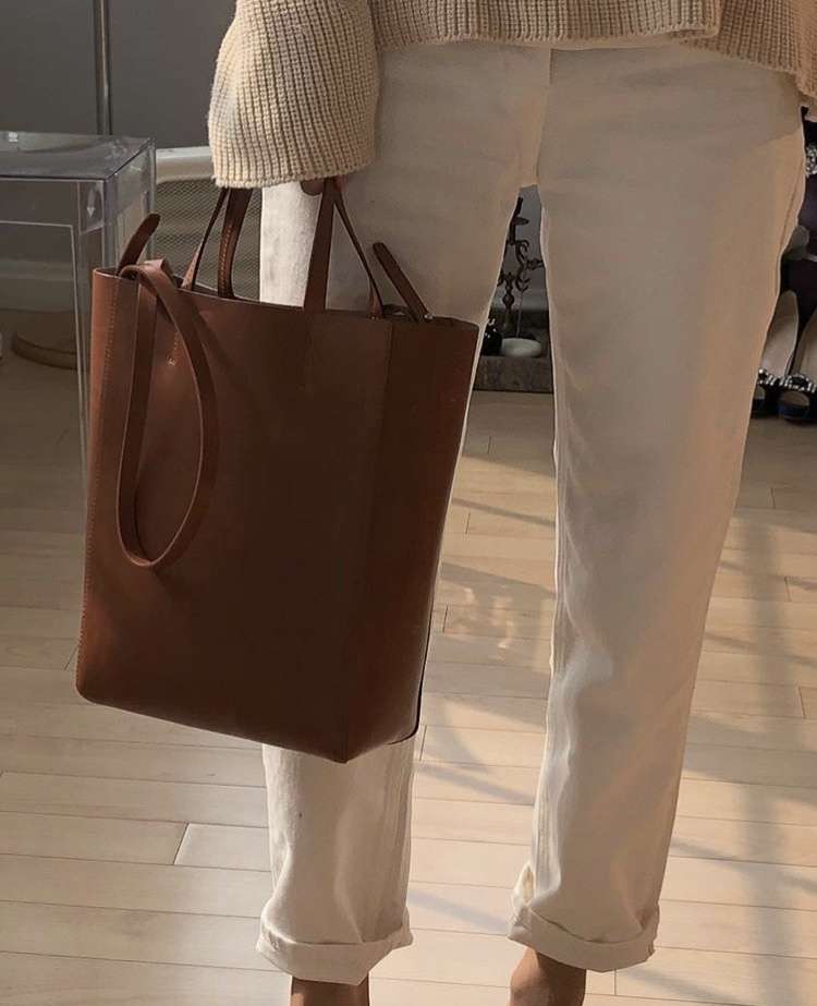 <b><p>Flat Base ket ck Briefc New Scrch Bottled</p></b><b><p>フラットベースバスケットバックスバッグスベクス身上スクロールトートバックスショルダーバッグplatb</p></b><br /><br /><p align='center'>