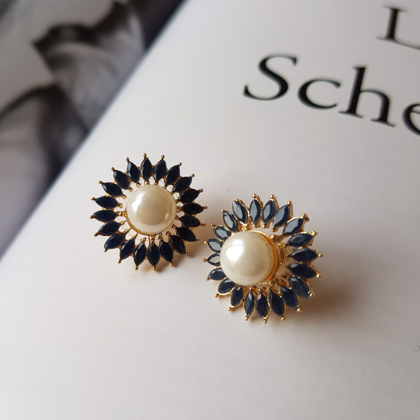 <b><p>Trout nucle Pearl Daily Erings Dp Cubic Antique</p></b><b><p>トゥルーラブ 核 真珠 デイリーピアス ドロップ キュービック アンティーク 洗練された</p></b><br /><br /><p align='center'>