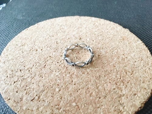 <b><p>silver wa Cubic ring 925 Accessoes Woman</p></b><b><p>シルバー 波 キュービック リング 925 アクセサリー 女性 シンプル ブラ デイ</p></b><br /><br /><p align='center'>