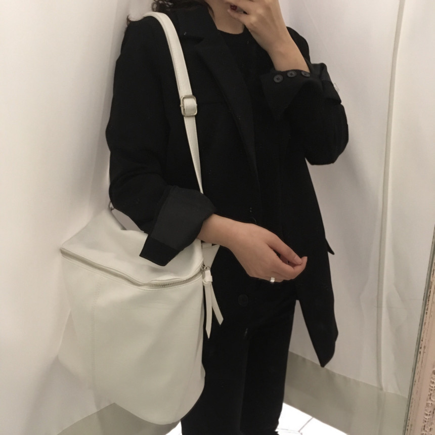 <b><p>Zip Up Daily Bag Modern Look Crdination Advanced</p></b><b><p>ジッパーデイリーバックモダンルックコーディネート高級カジュアルバック結婚式女性のショルダーバッグクロ</p></b><br /><br /><p align='center'>