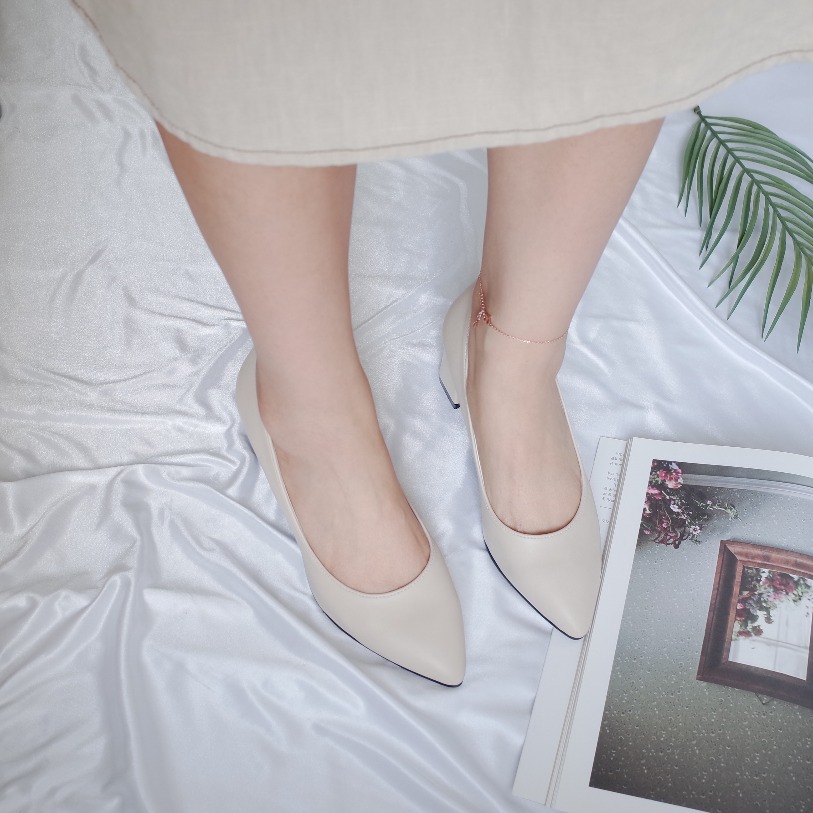 <b><p>Korean 6cm Sletto The Midd Hl pump Pointed</p></b><b><p>韓国語 6センチメートル スティレット 厚底 ミドルヒール パンプス 最高の鼻 Liuling_2</p></b><br /><br /><p align='center'>