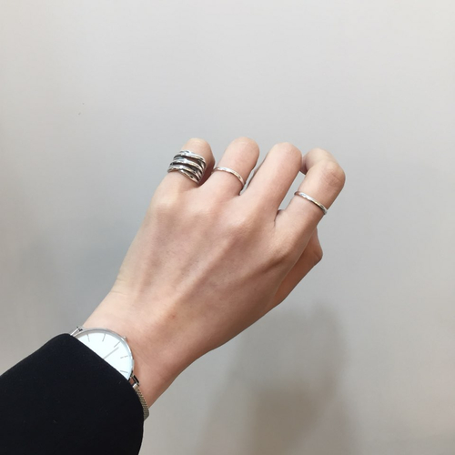 <b><p>Silver 925 6 lines Rg of Ari Woman pat pot</p></b><b><p>シルバー925 6行 エキリング ヨジャウン 油絵 ポイント 女性</p></b><br /><br /><p align='center'>